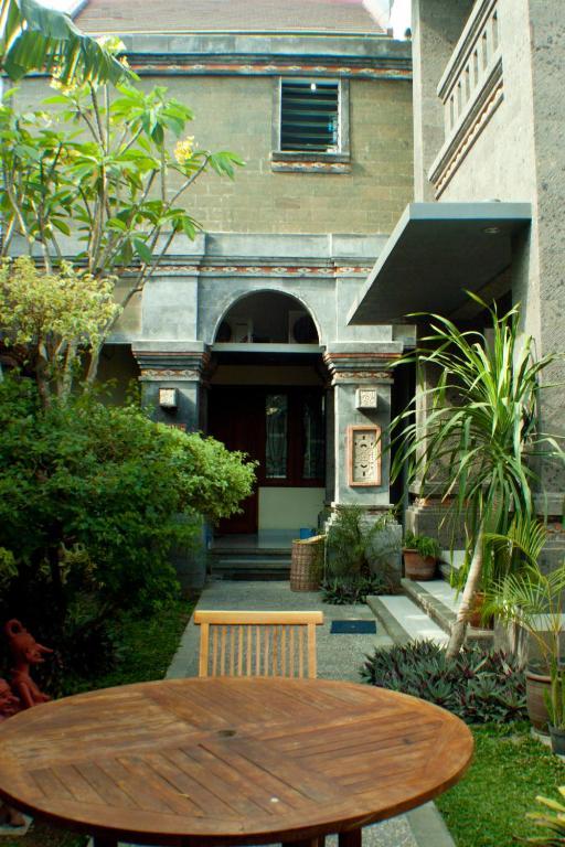 Omah Semar Homestay Yogyakarta Extérieur photo
