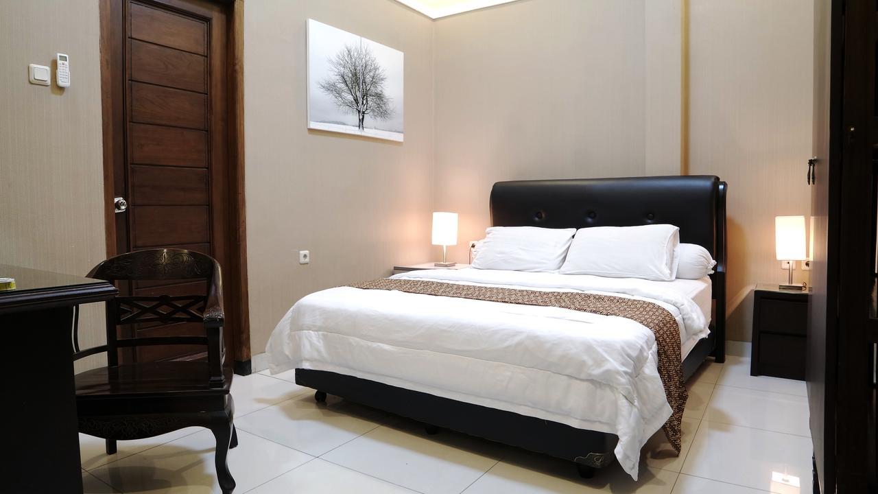 Omah Semar Homestay Yogyakarta Extérieur photo