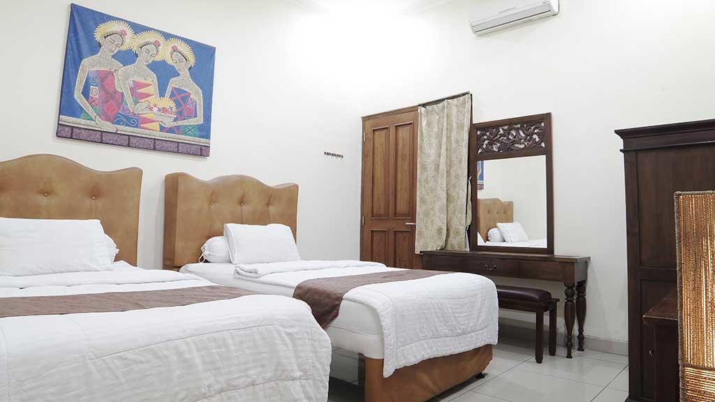 Omah Semar Homestay Yogyakarta Extérieur photo