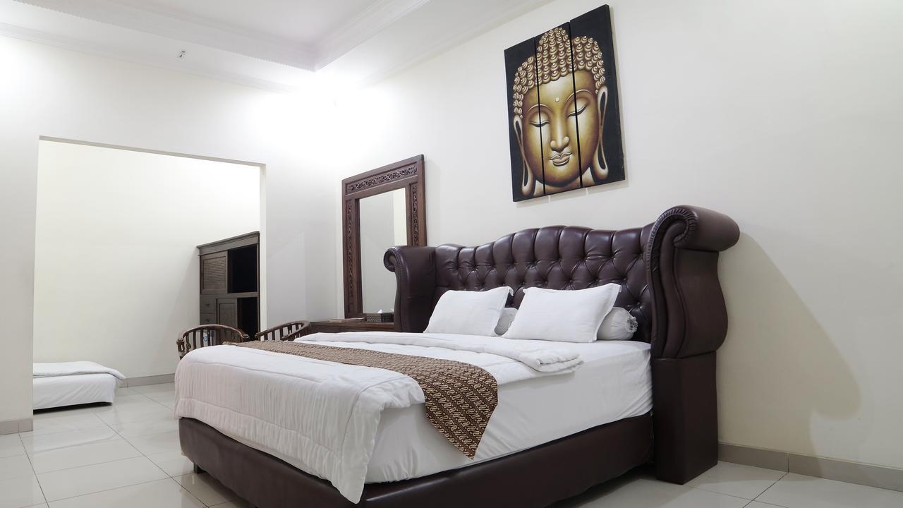 Omah Semar Homestay Yogyakarta Extérieur photo